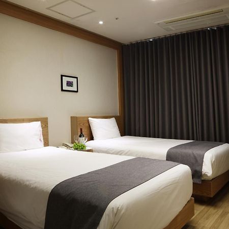 Incheon The Hotel Yeongjong Esterno foto