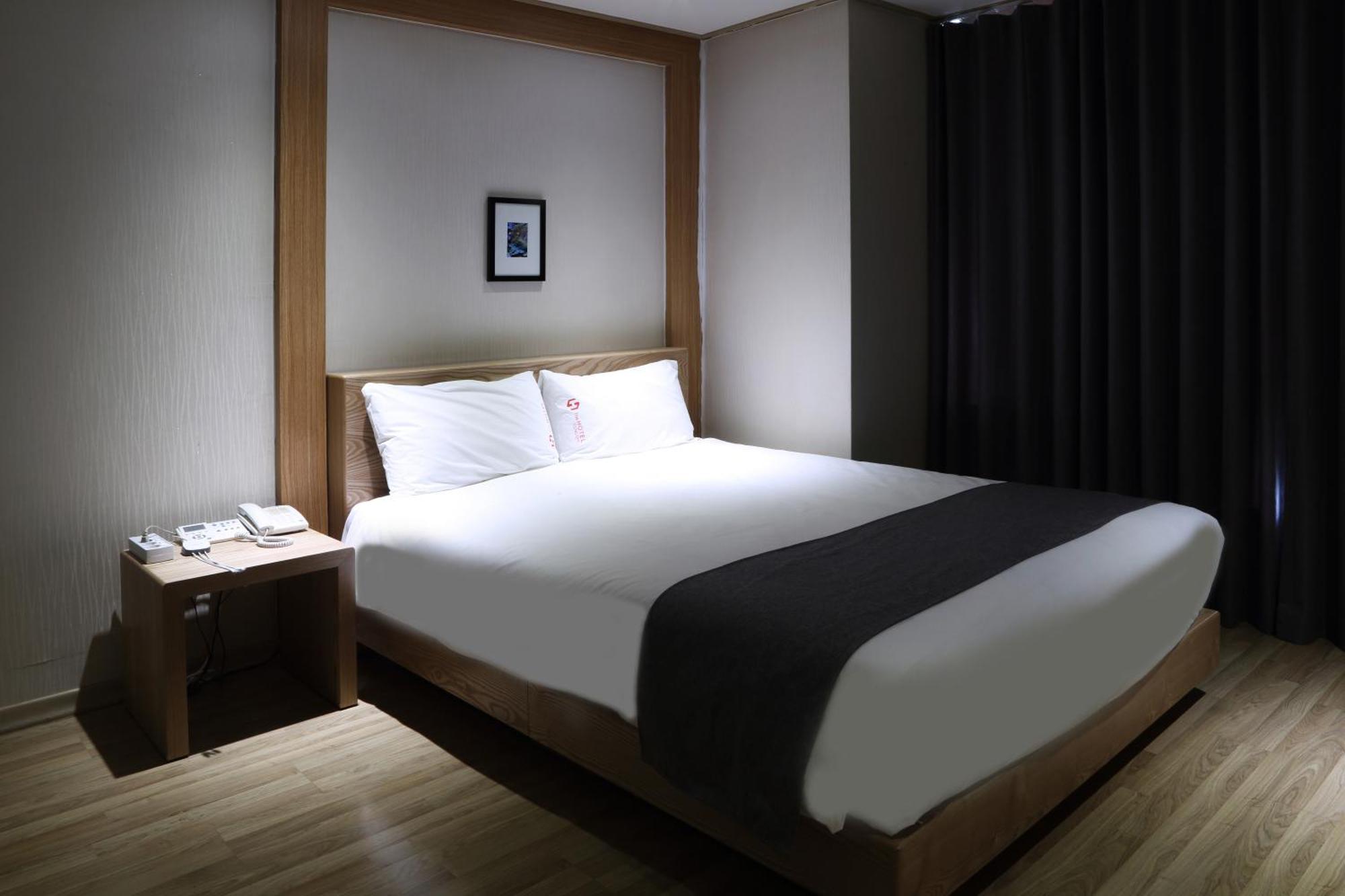 Incheon The Hotel Yeongjong Esterno foto