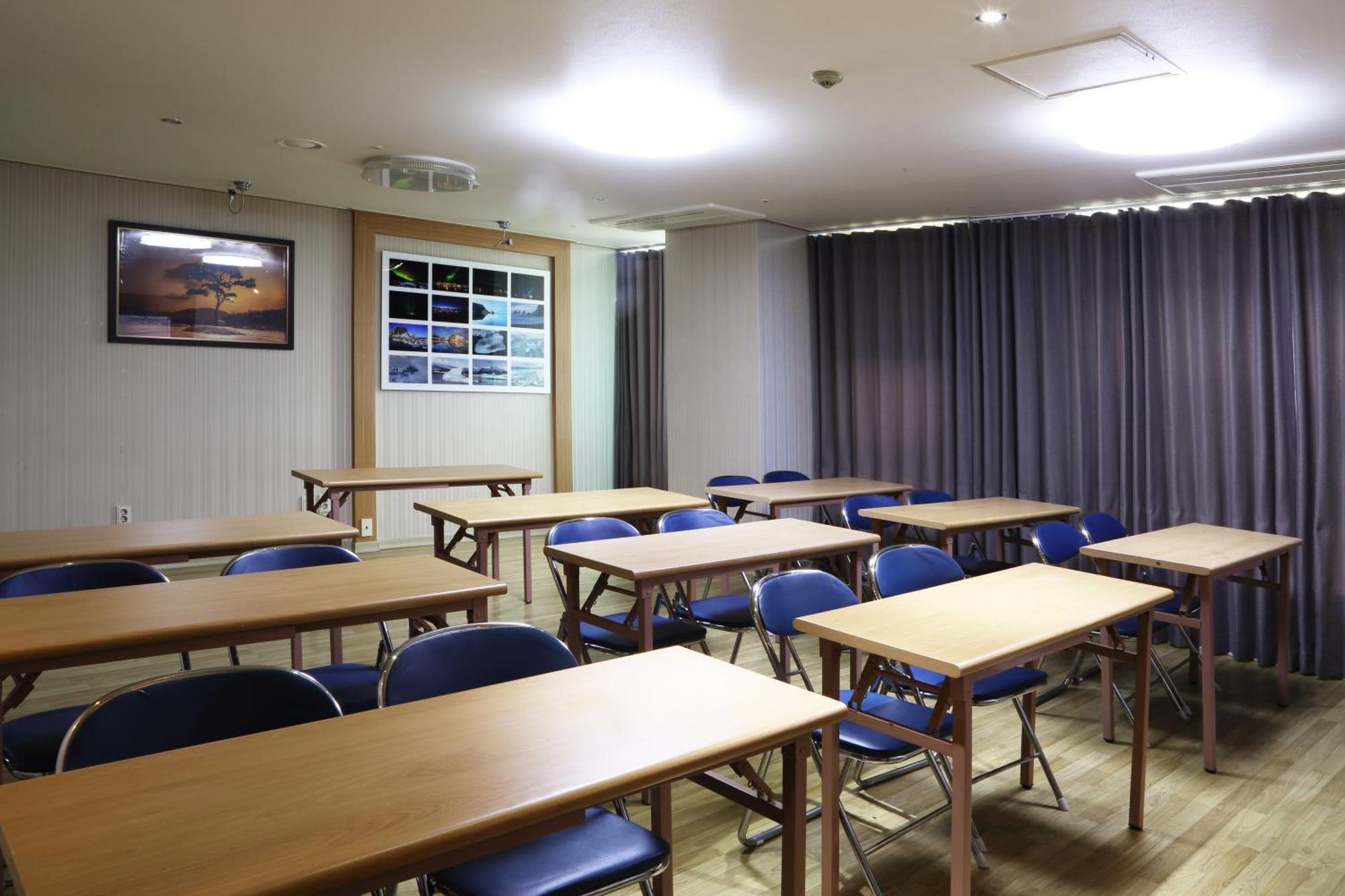 Incheon The Hotel Yeongjong Esterno foto