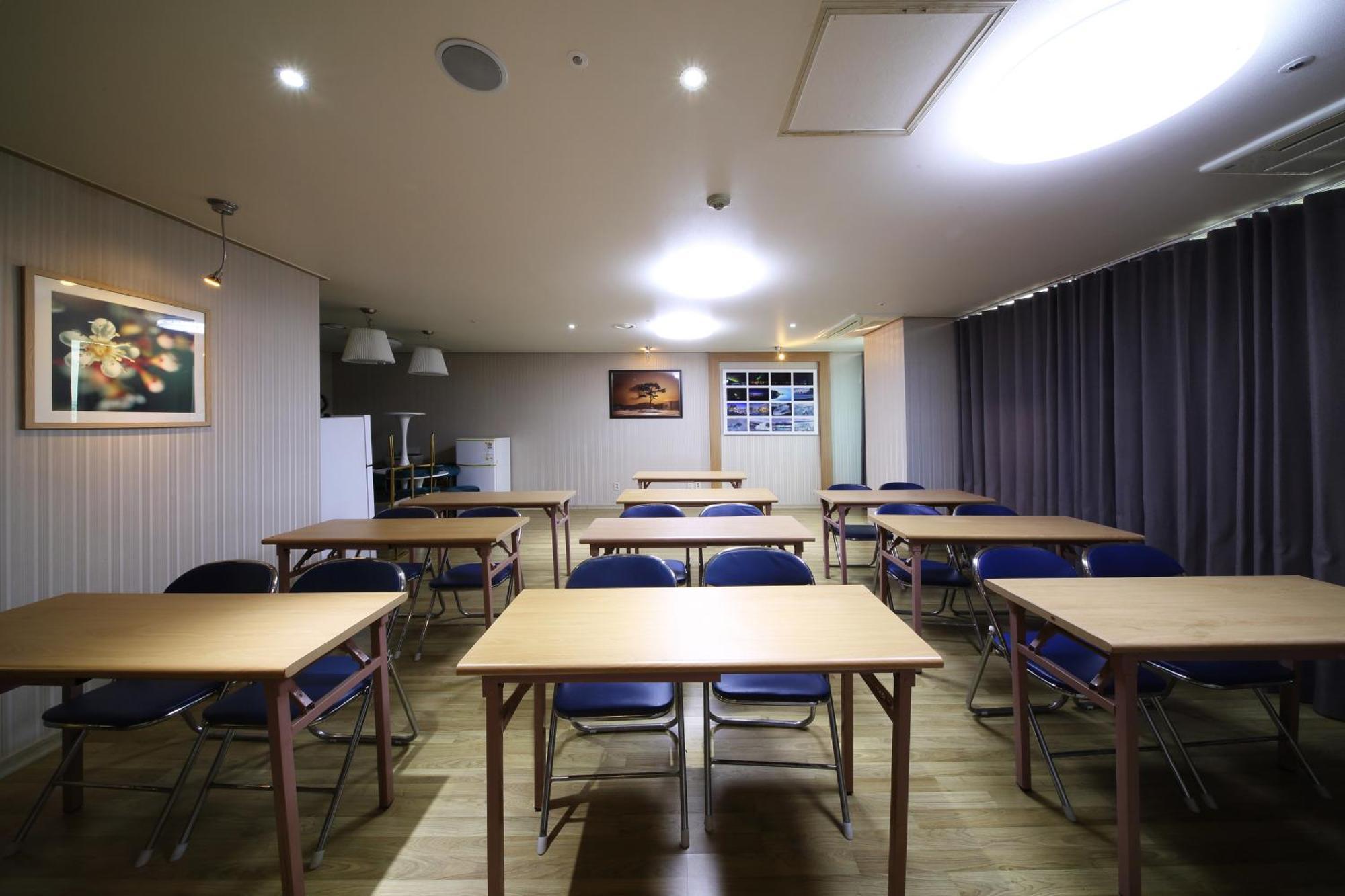 Incheon The Hotel Yeongjong Esterno foto