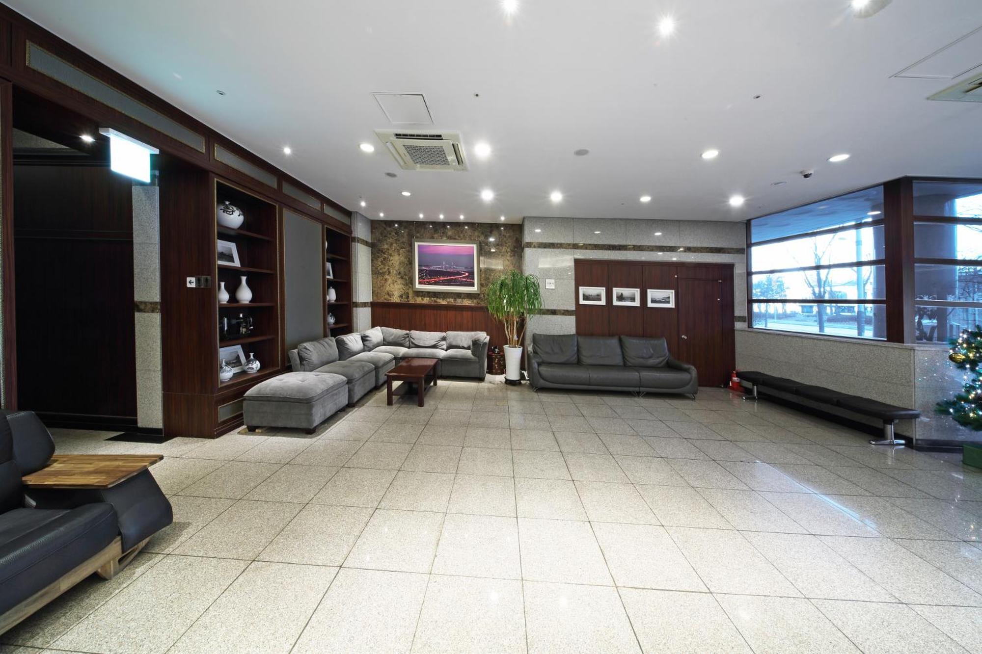 Incheon The Hotel Yeongjong Esterno foto