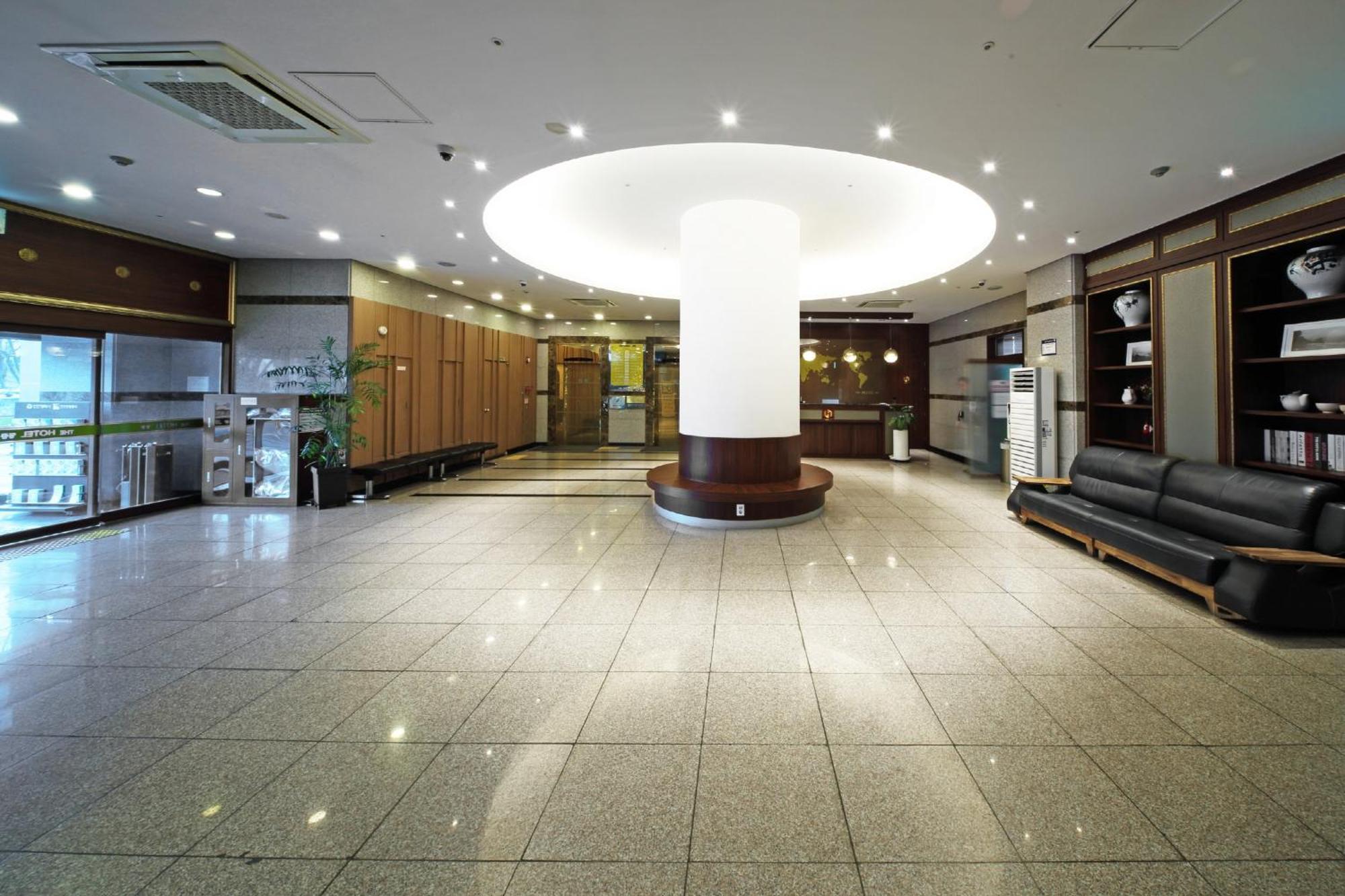 Incheon The Hotel Yeongjong Esterno foto